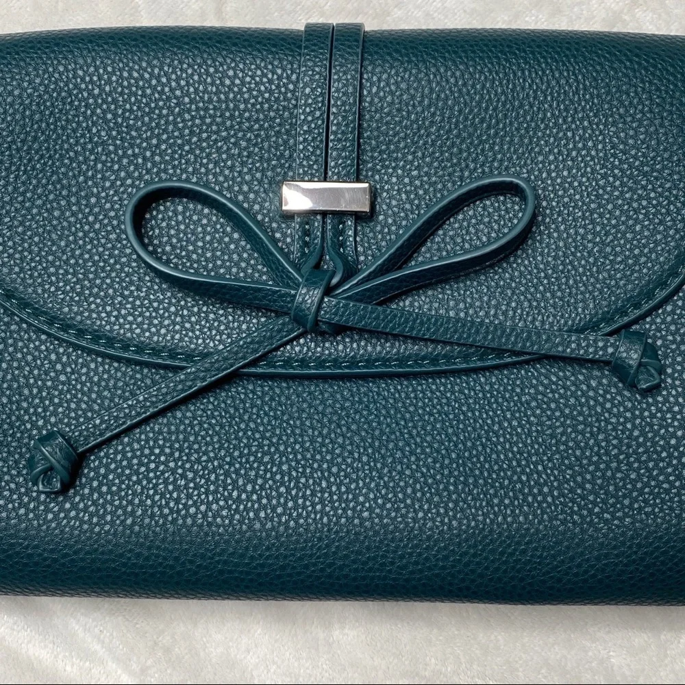 Charming Charlie Teal Clutch Wristlet Purse